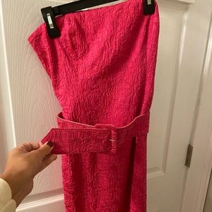 Strapless dress with belt